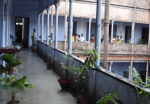 Government Institute of Education for Women Hooghly Academic Building photo 5